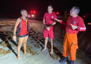 Bombeiro desaparece no mar após salvar turista no litoral cearense 