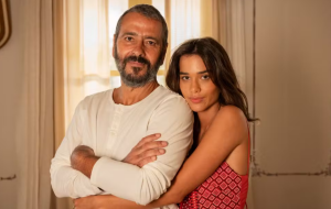Renascer José Inocêncio rouba Mariana do filho e vai para cama com ela